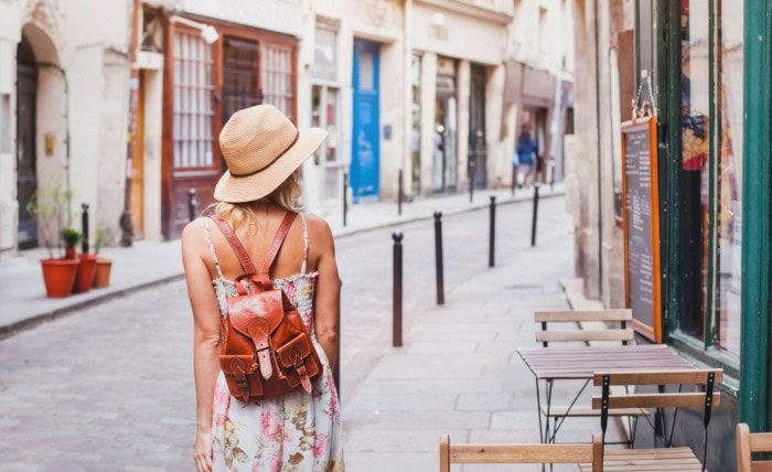 Females Moving Abroad Solo: 8 Tips to Master Expat Life Alone Screenshot 6 1