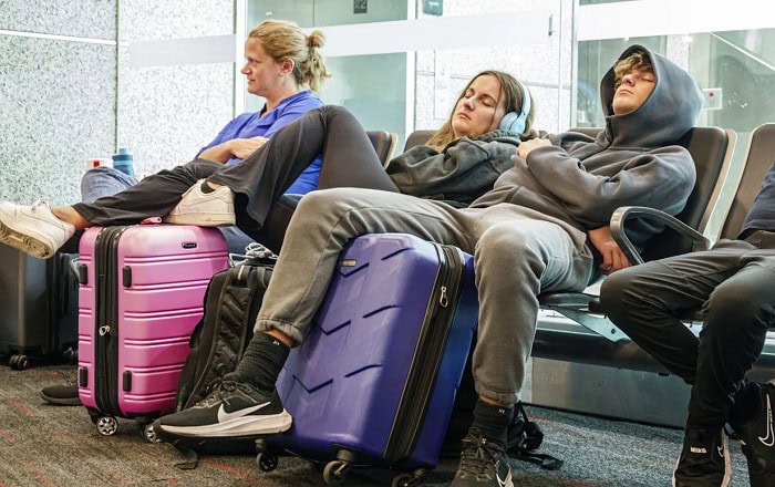 The Hidden Face of Flight Delays and How Flyer Act Screenshot 1