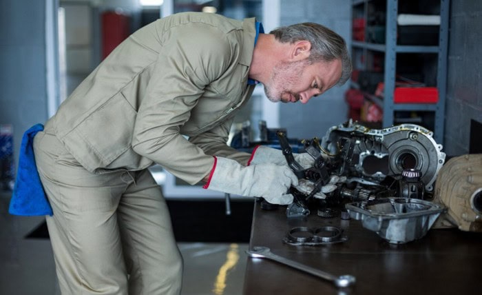 How to Replace a Valve Cover Gasket Screenshot 6 2