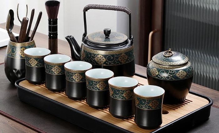 How to Choose The Perfect China Tea Set Screenshot 1 1