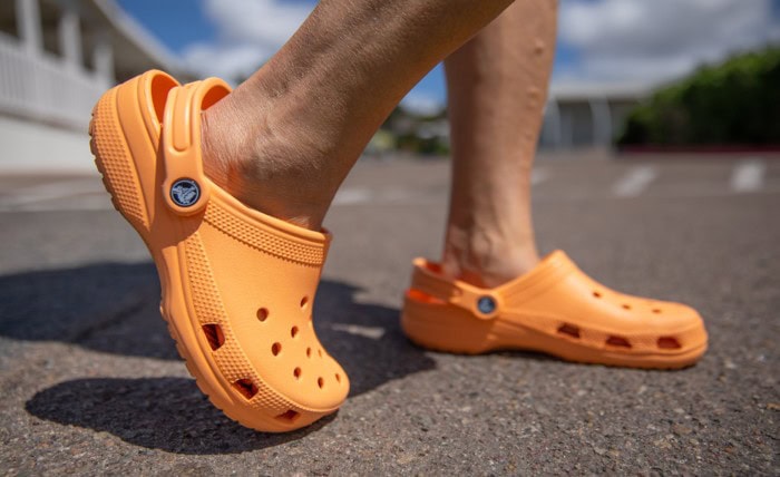 Crocs Sandals: An Ideal Combination of Fashion and Function Screenshot 2 2