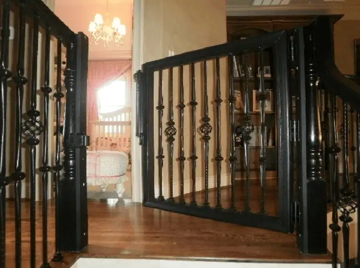 Top Safety Gates That Work Best for Active Toddlers best-safety-gates-for-toddlers-houston