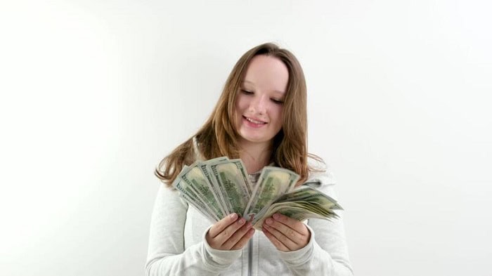 Why Simple Strategy Often Leads to Better Control Simple Gambling Strategy Beats Complex Systems Every Time